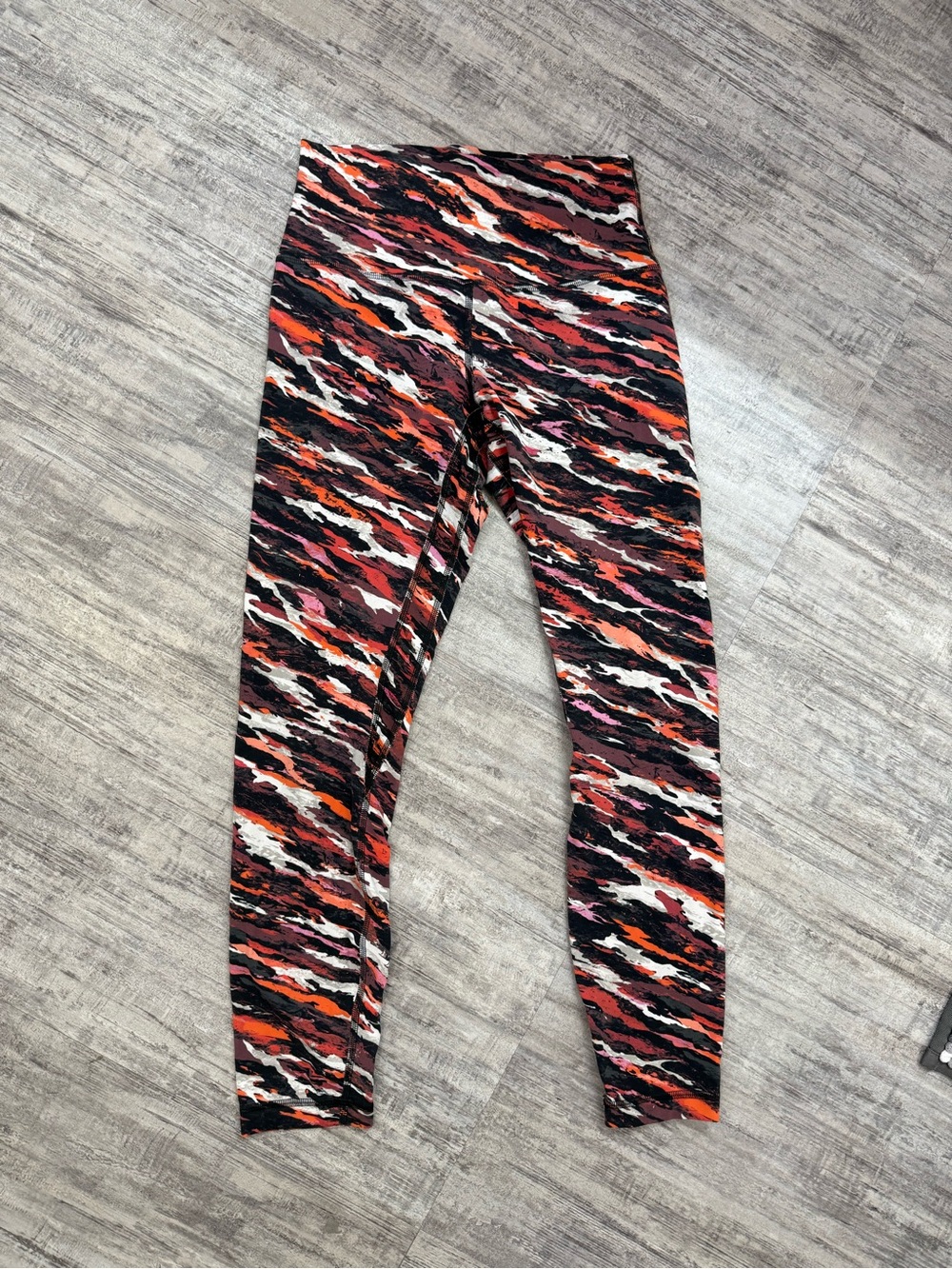 Lululemon leggings 25”  nwot size 6